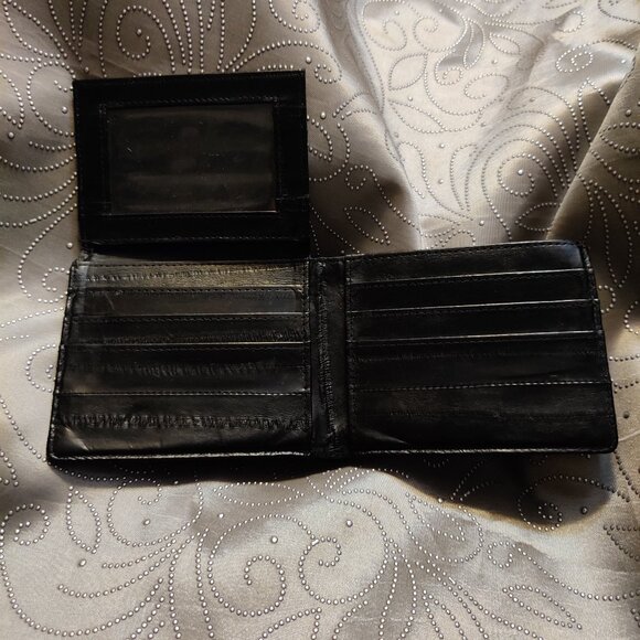 Genuine Eel Skin Black Pocket Bifold Wallet – Slim Design, 6 Card Slots - Picture 1 of 12